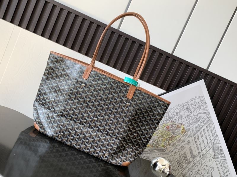 Goyard Shopping Bags